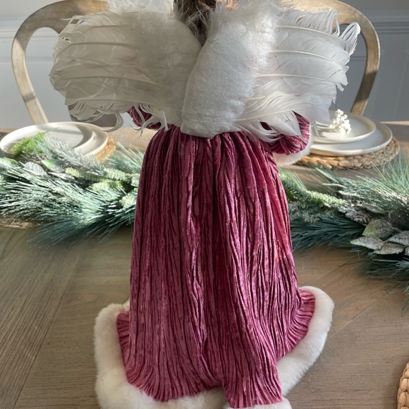 Tree Topper Angel - Picture 3 of 4